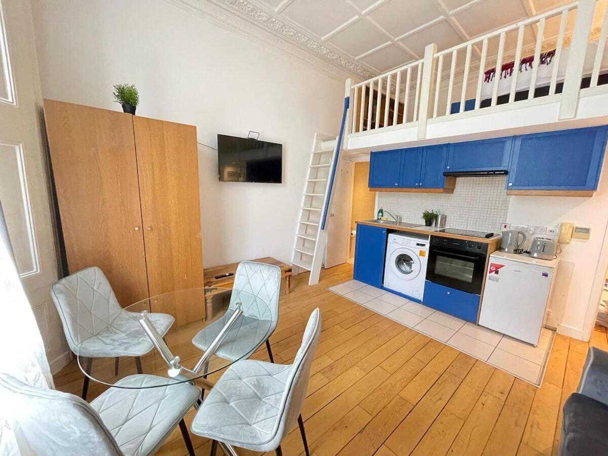 Portobello Road Artistic Studios 'Budget' لندن الغرفة الصورة