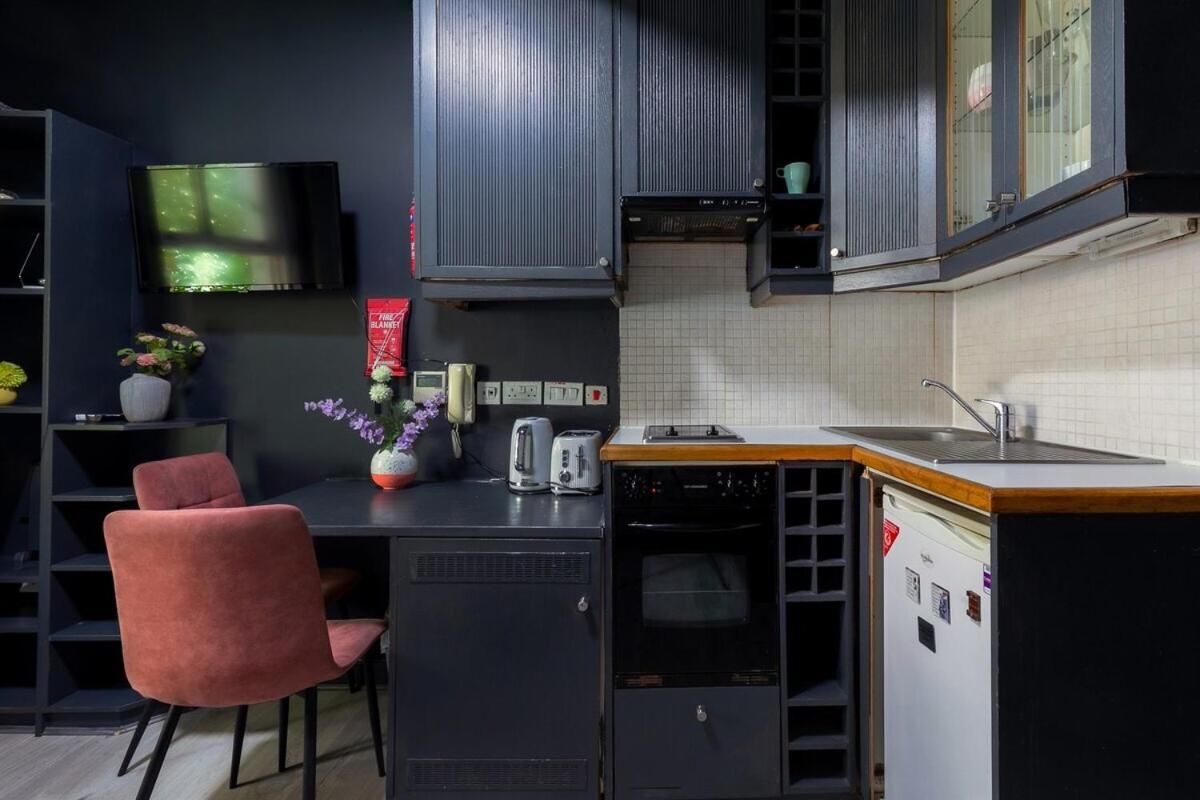 Portobello Road Artistic Studios 'Budget' لندن المظهر الخارجي الصورة