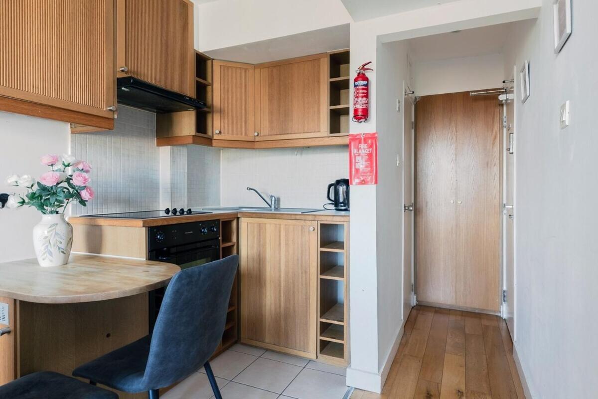Portobello Road Artistic Studios 'Budget' لندن الغرفة الصورة