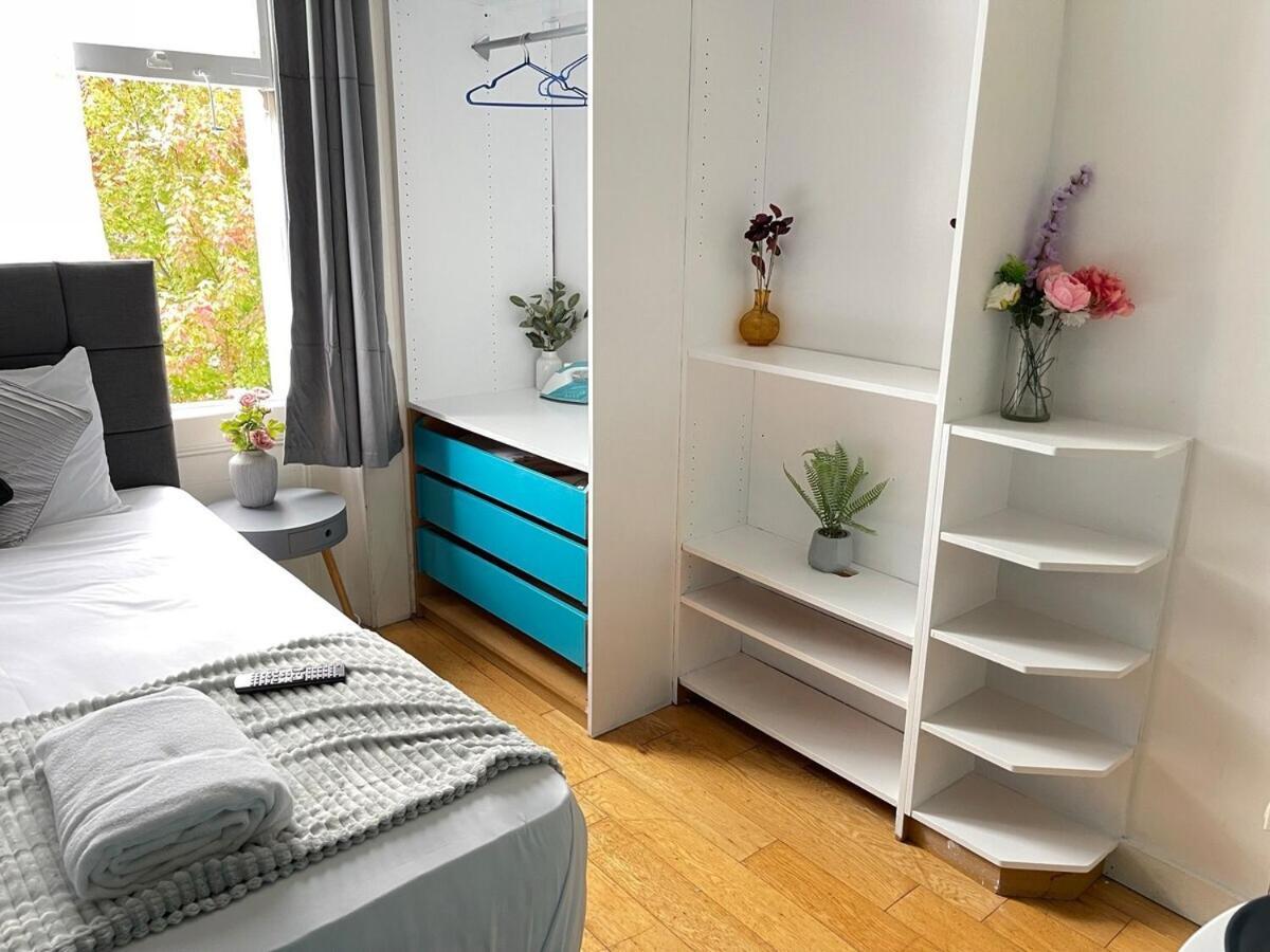 Portobello Road Artistic Studios 'Budget' لندن الغرفة الصورة