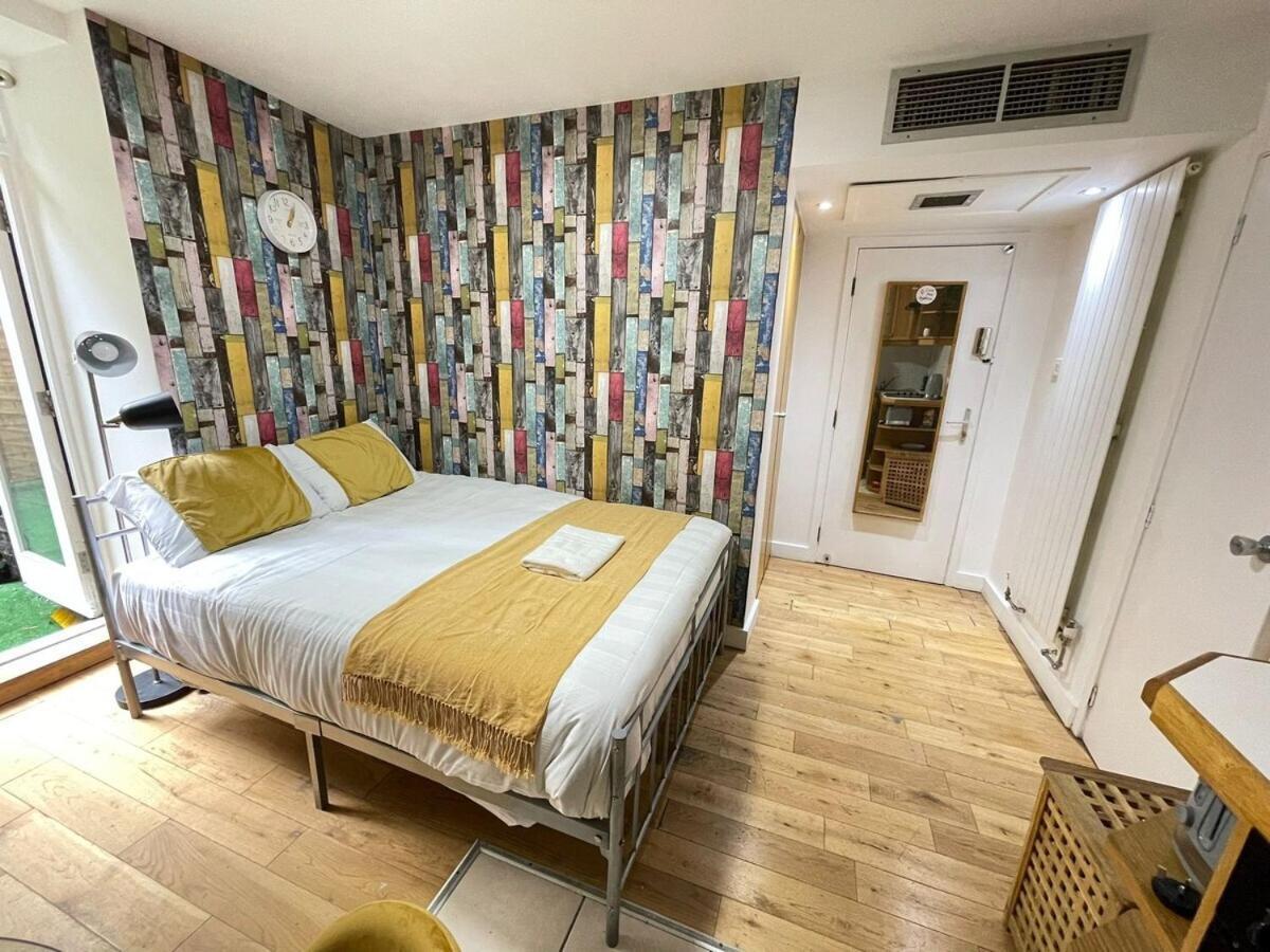 Portobello Road Artistic Studios 'Budget' لندن الغرفة الصورة